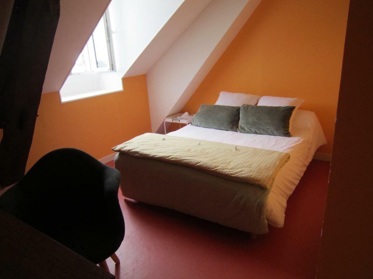 Le Camelia Hotel Ruille-Froid-Fonds Luaran gambar