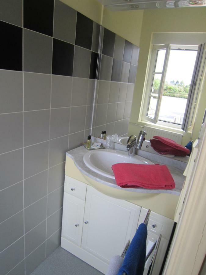 Le Camelia Hotel Ruille-Froid-Fonds Luaran gambar